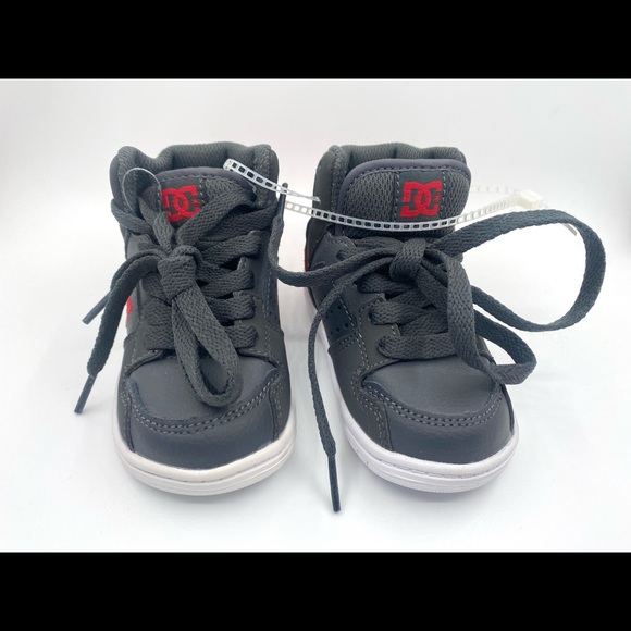 NWOB Baby DC’s - Picture 2 of 6